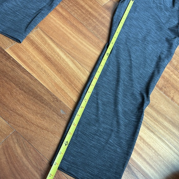Lululemon joggers - Picture 6 of 8